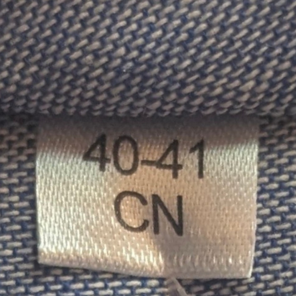 🩴NWOT Blue & White Striped Slide. Soft W/ Rubber Soles - Picture 4 of 5